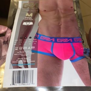 NWT Garçon Model Trunk